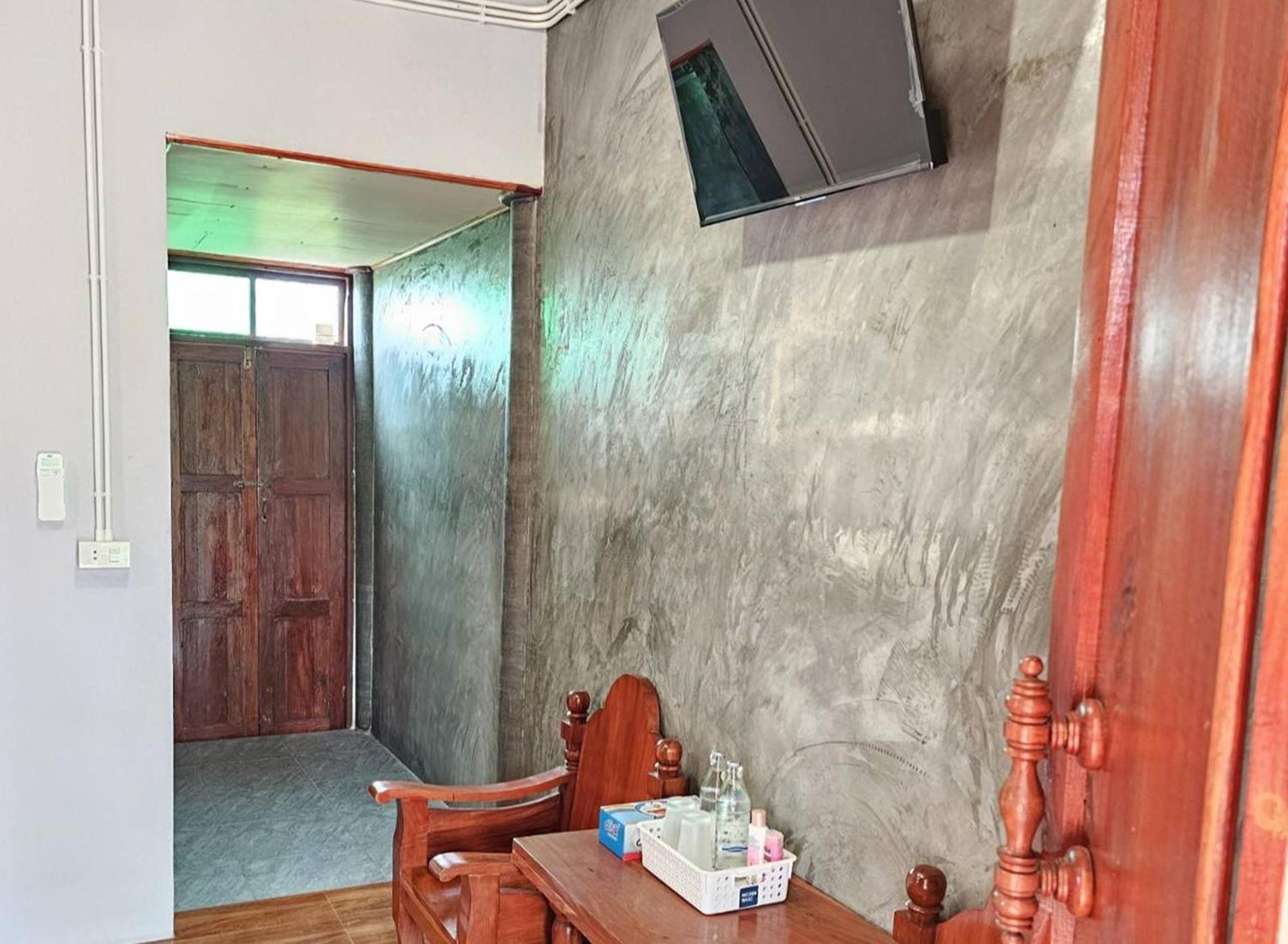 Nipatra Homestay กรุงเทพมหานคร ภายนอก รูปภาพ