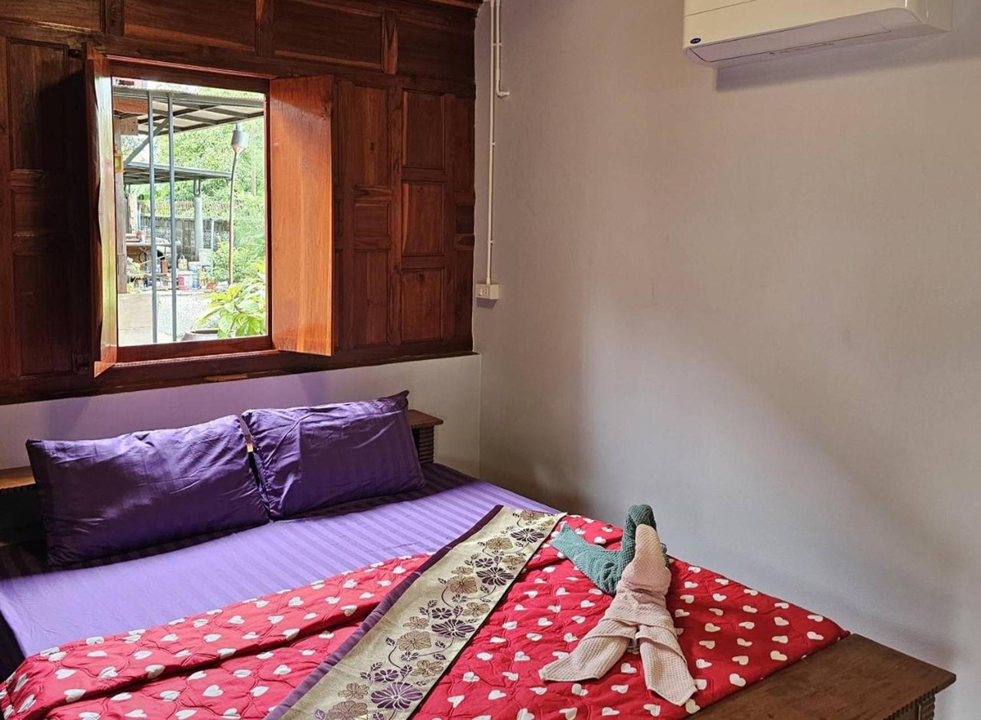 Nipatra Homestay กรุงเทพมหานคร ภายนอก รูปภาพ
